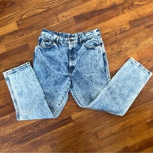 30x25” Acid Washed Jeans Vintage HIS 80s USA Made, High waisted. 39” length